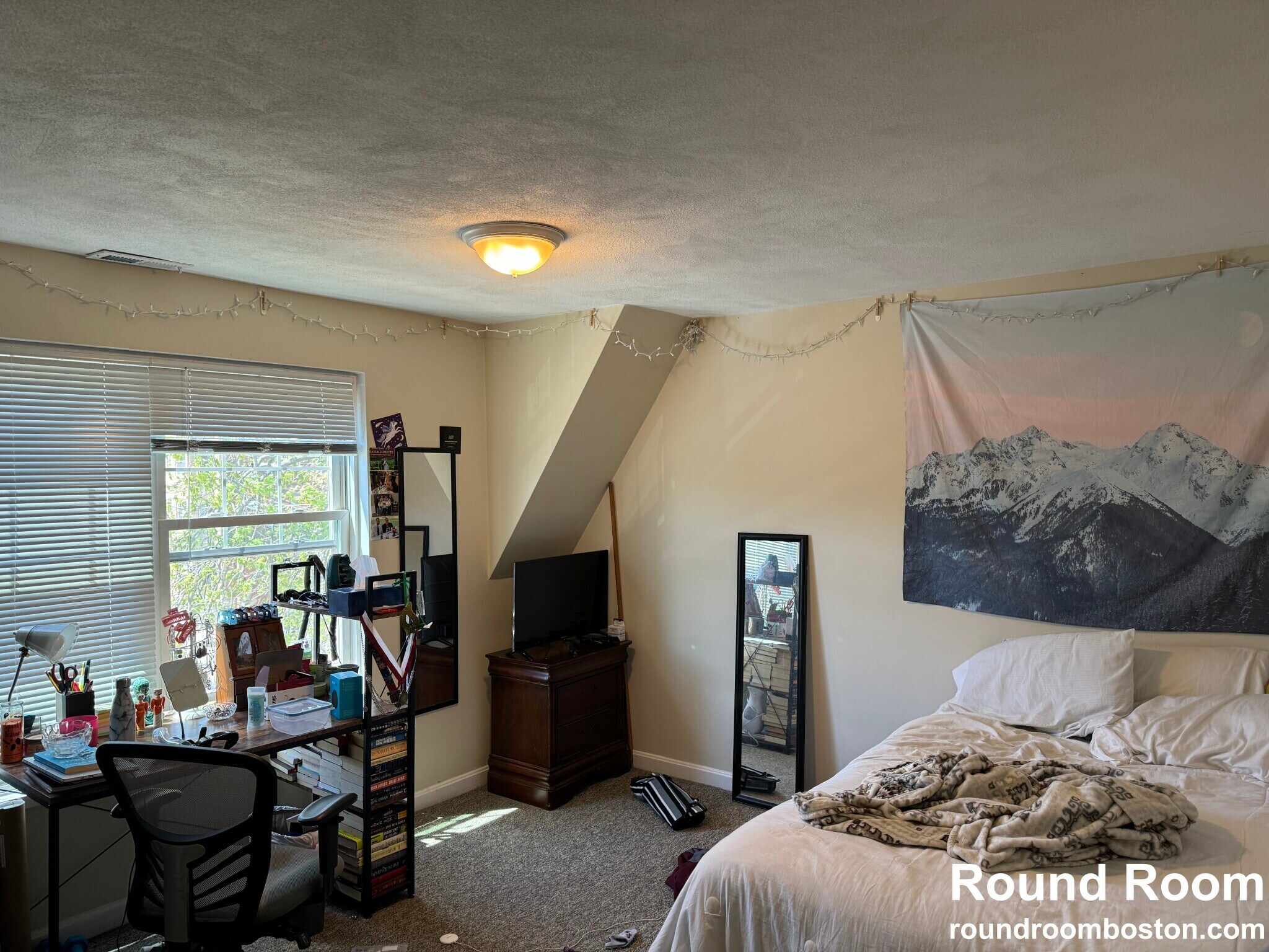 Building Photo - 137 Glenville Ave