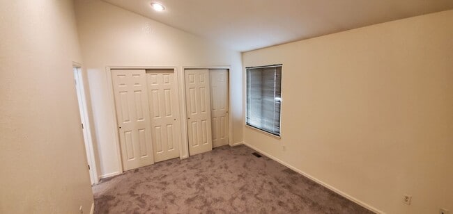 Building Photo - 2ND MONTH FREE FOR LEASE STARTING OCT 16!!
