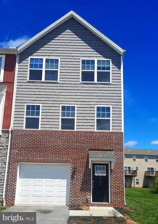 Building Photo - 829 Schooner Ln