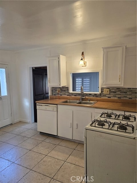 Building Photo - 22903 Laurel