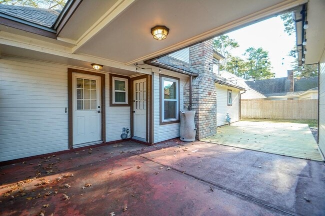 Building Photo - 12959 Lemur Ln