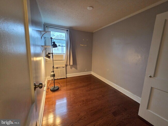 Building Photo - 408 Slocum St