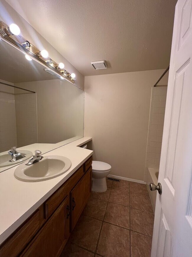 Building Photo - Long Realty & Property Management - Large ...