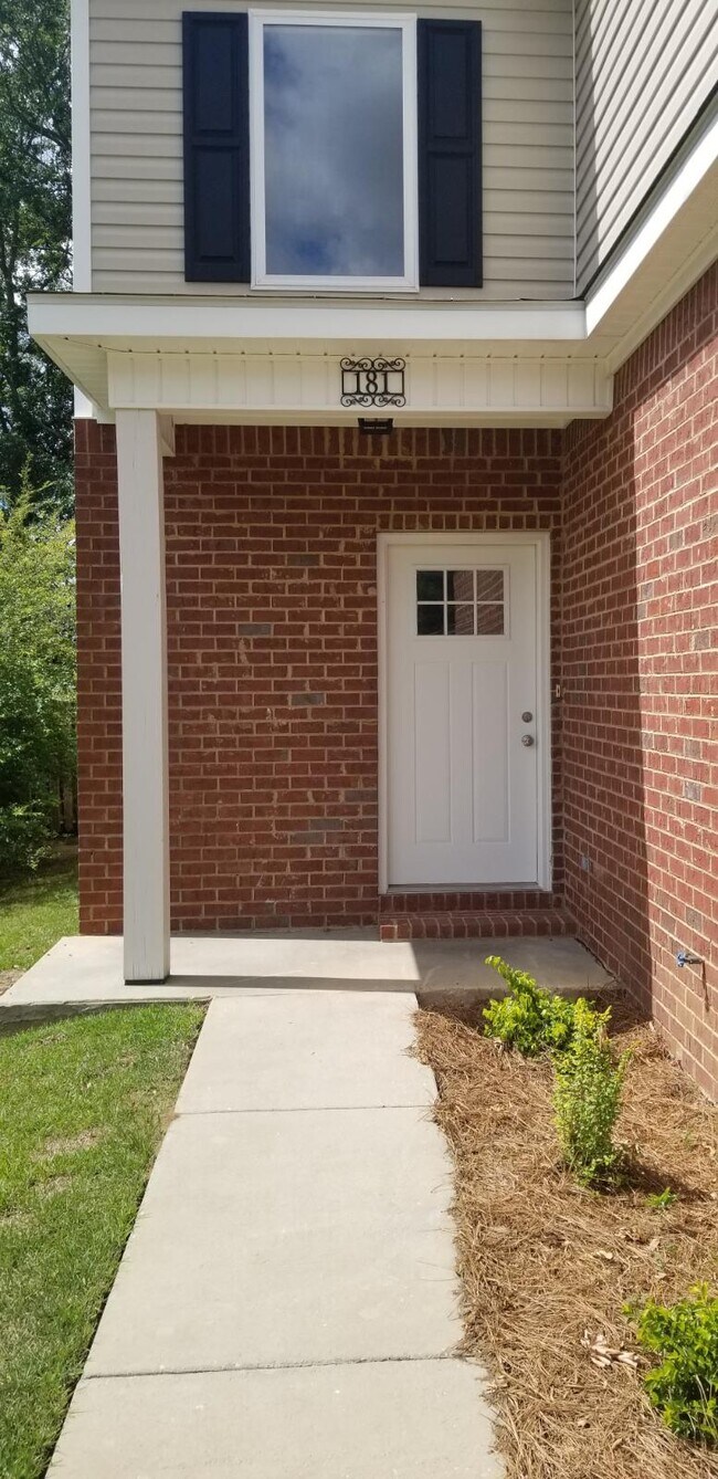 Building Photo - 181 Candle Brook Dr