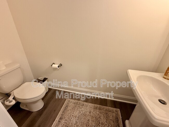 Building Photo - 1413 Dorset Dr