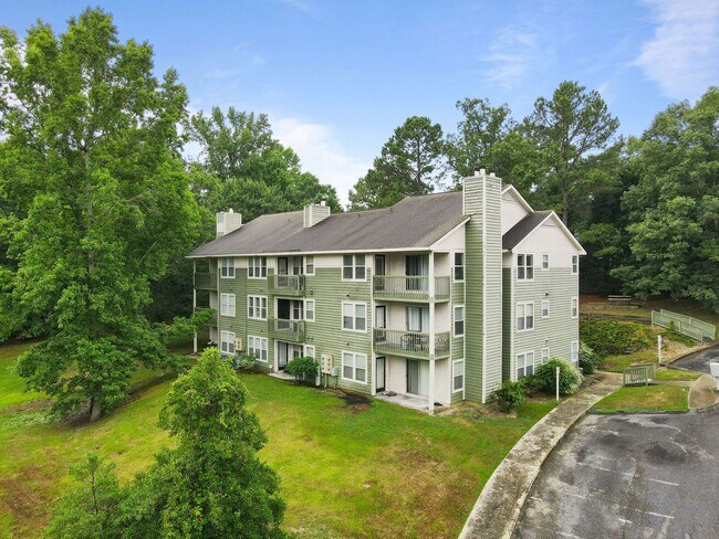 Building Photo - Stewart's Creek