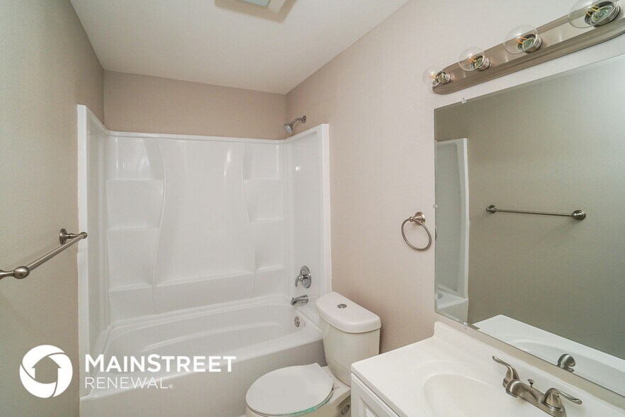 Building Photo - 4902 Buckwheat St