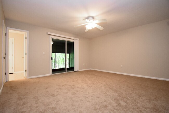Building Photo - 501 SW 75th St