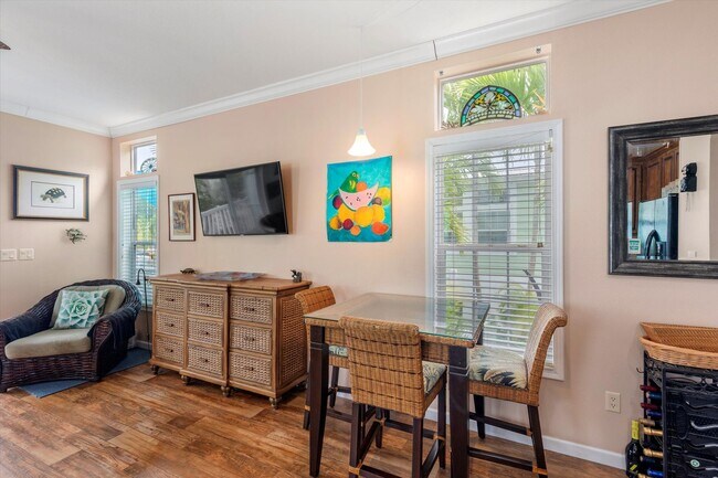 Building Photo - Sunset Harbor at Cow Key Marina 6 month furnished rental