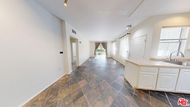 Building Photo - 20000 Plum Canyon Rd