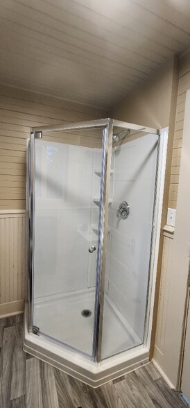 Building Photo - 801 S. West Blvd