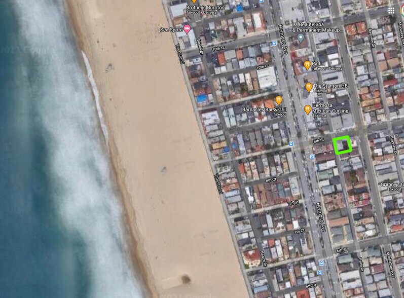 Building Photo - 126 8th St