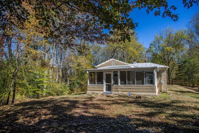 Building Photo - 2301 Judge Ln