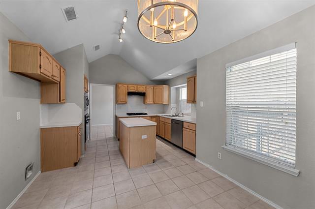 Building Photo - 902 Santa Cruz Dr