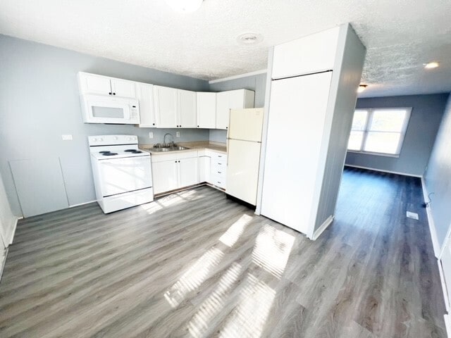 Building Photo - 6509 E 46TH STREET