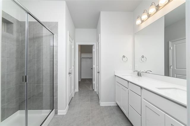 Building Photo - 1820 Briar Rose Dr