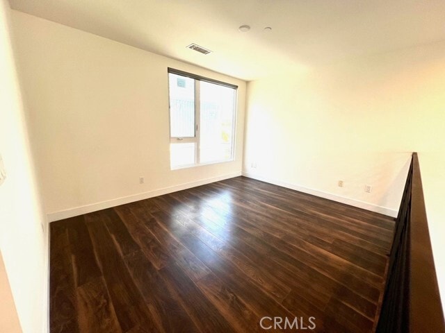 Building Photo - 6016 W Beachwood Ln