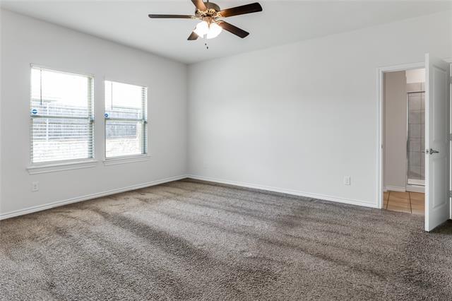 Building Photo - 516 Rawhide Way