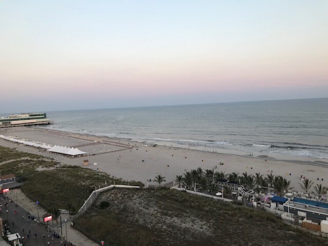 Building Photo - 2715 Boardwalk