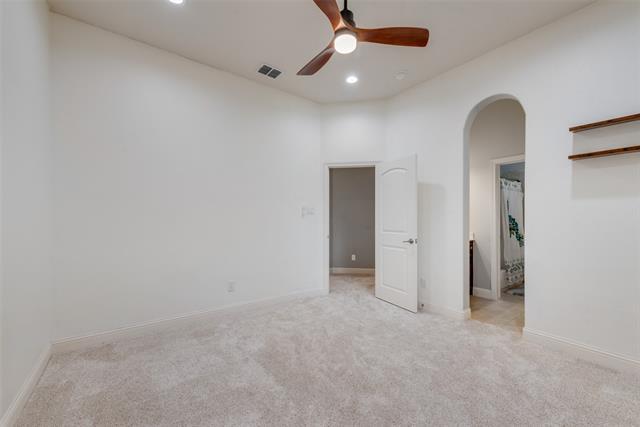 Building Photo - 1105 Haven Cir