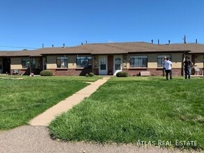 Building Photo - 7137 E 60th Way