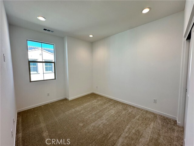 Building Photo - 249 Averett Ct
