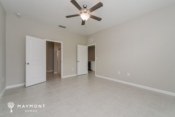 Building Photo - 2832 Granville Dr