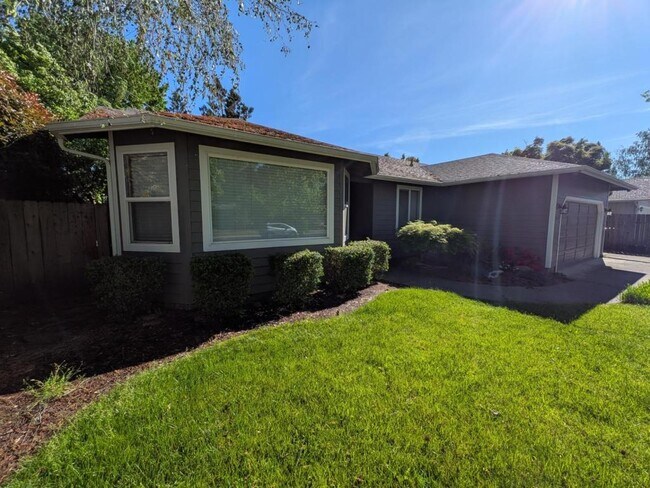 Building Photo - 2111 Garden Valley Way