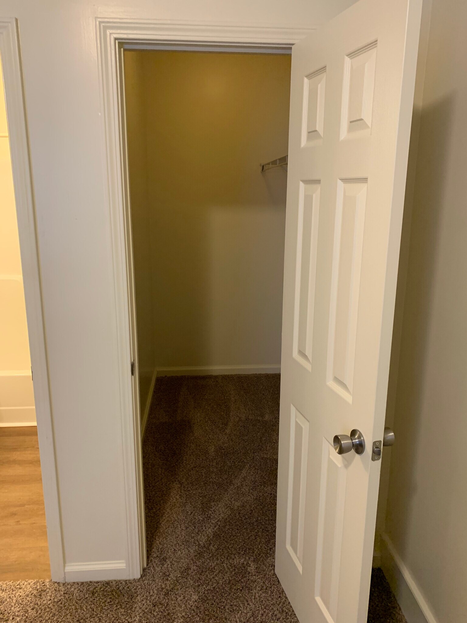 Building Photo - 1065 B Brandy Lane