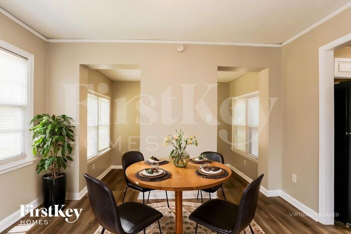 Building Photo - 1924 Shirley St SW