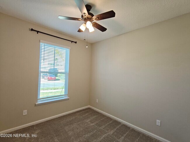 Building Photo - 1876 Amberly Dr