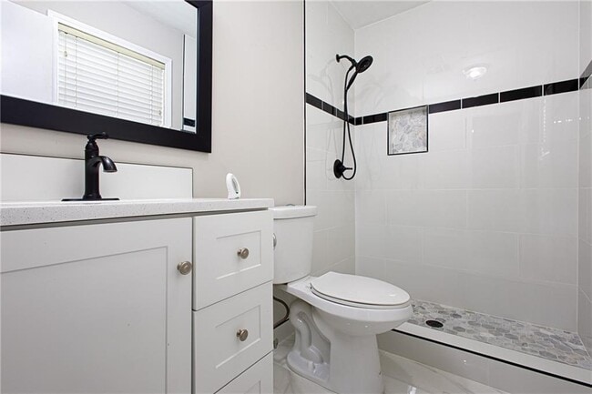 Building Photo - 4758 Pebble Trce