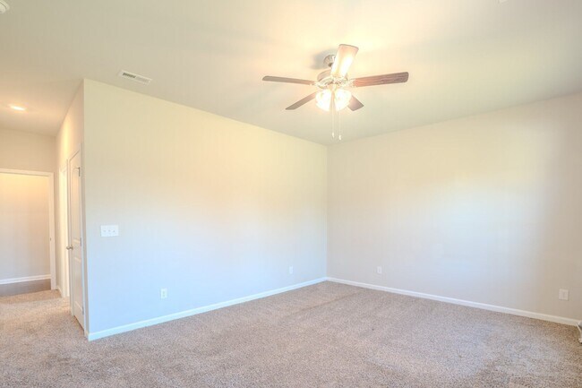 Building Photo - 14145 Lannister Ln