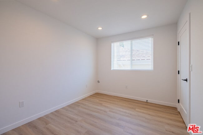 Building Photo - 2107 Pullman Ln