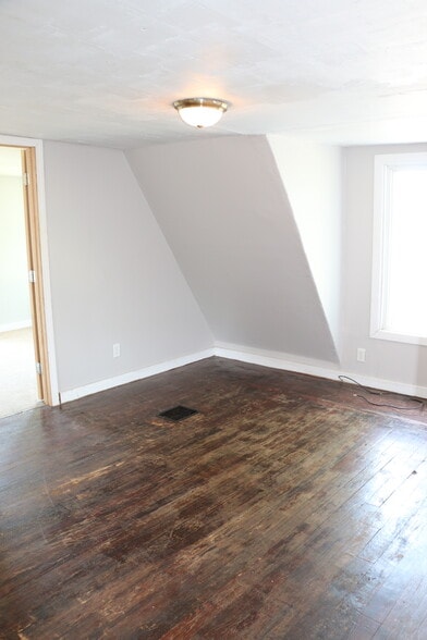 2nd Level Living Room - 213 Mound Ave