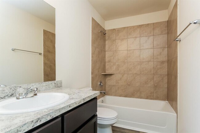 Building Photo - 9622 Franconia Dr