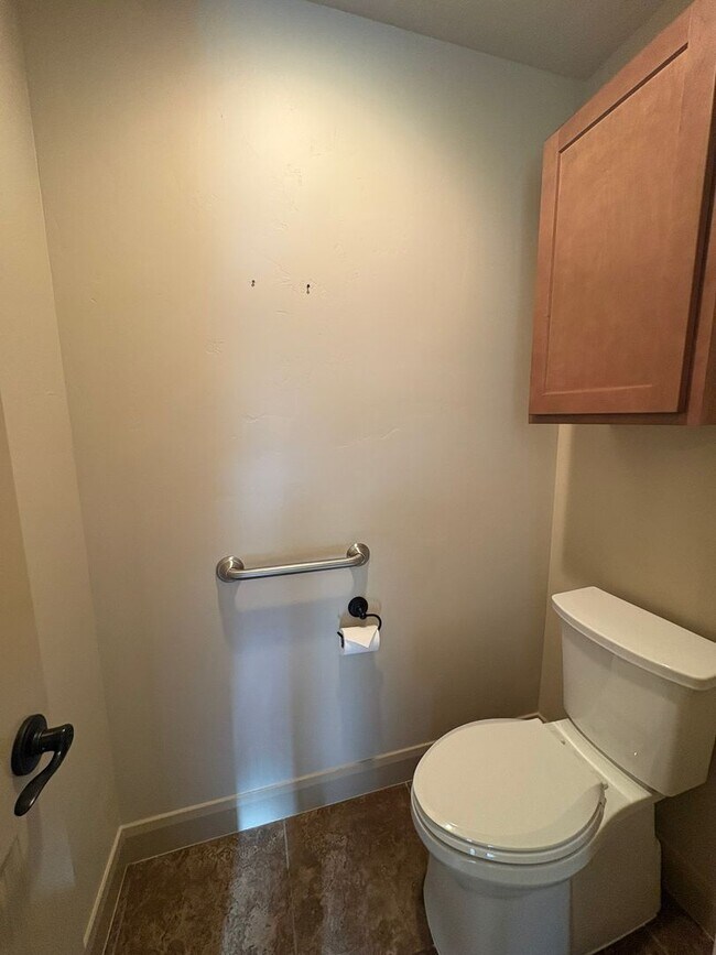 Building Photo - Beautiful Home In Hurricane