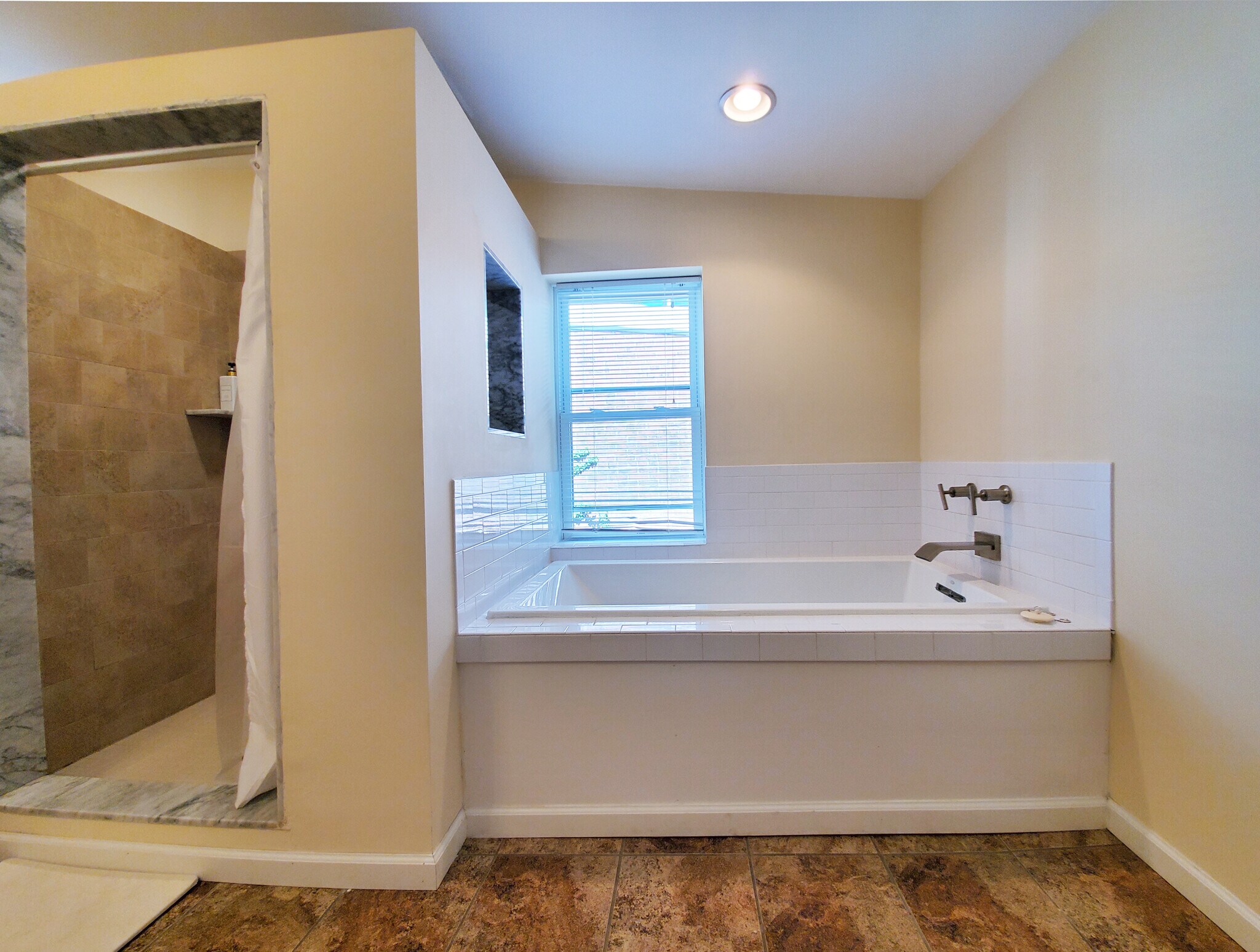 Bathroom - 313 N 37th St