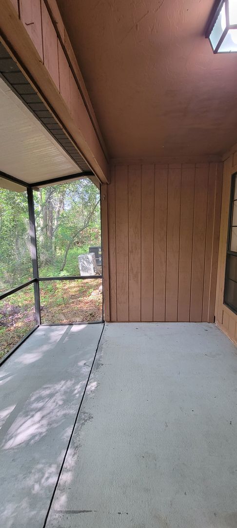 Building Photo - 2 Bedroom/2 Bath Townhome in Rockwood Villas