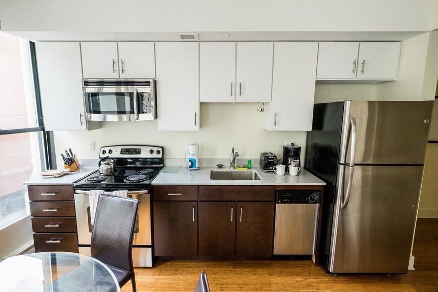 Building Photo - 3 Winter Pl