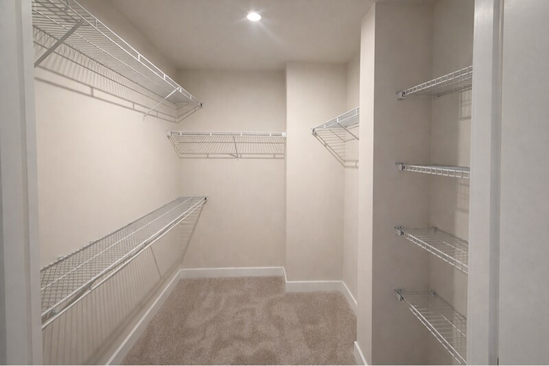 Building Photo - 214 Hunter Dr