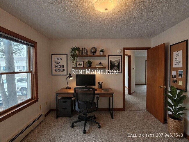 Building Photo - 5 Hartley St