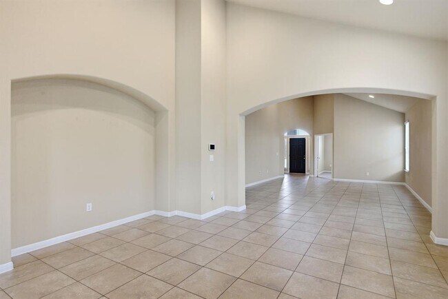 Building Photo - 609 Carly Ann Ln