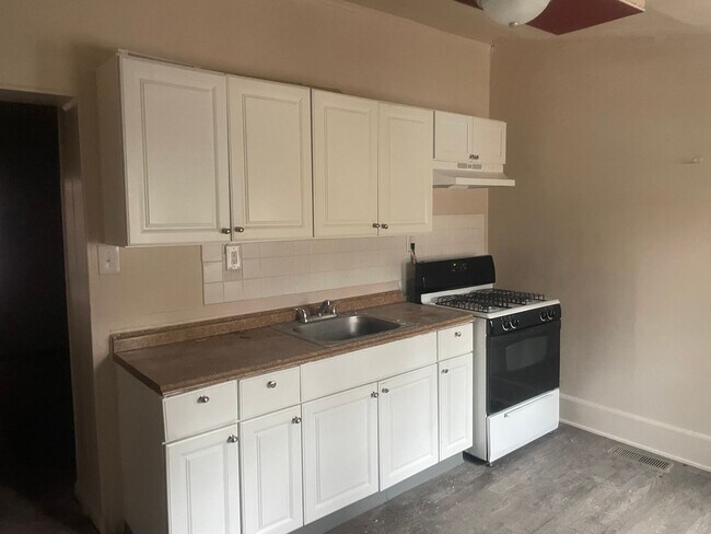 Building Photo - New and affordable