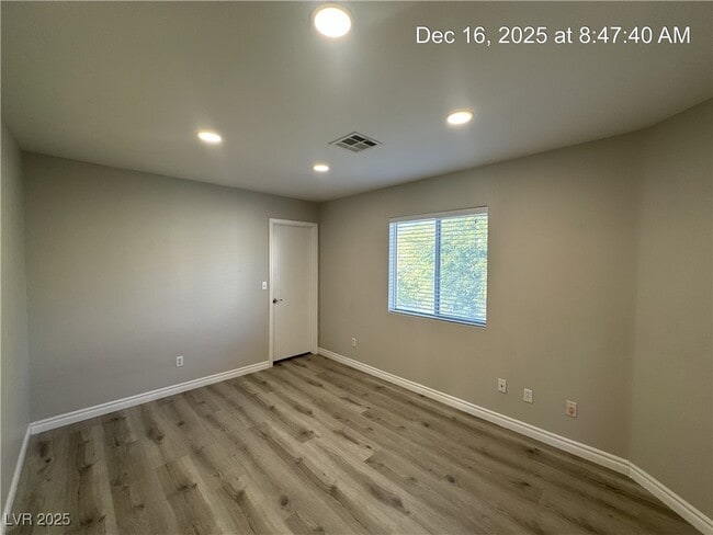 Building Photo - 2665 Cottonwillow St