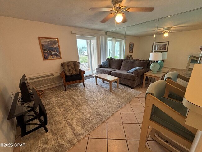 Building Photo - 5505 Sun Harbor Rd