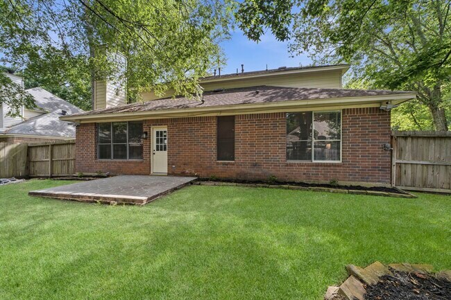 Building Photo - 34 Firethorn Pl