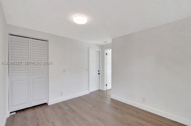 Building Photo - 953 29th St