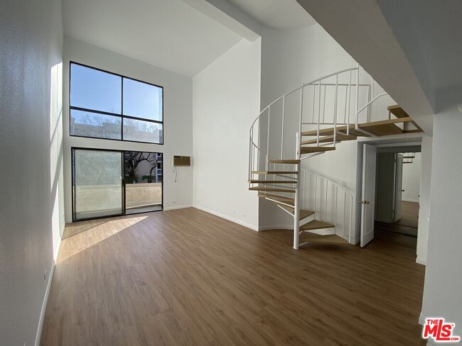 Building Photo - 1440 Veteran Ave