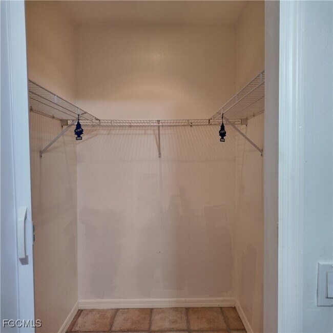 Building Photo - 1117 Cleveland Ave